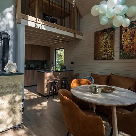 Zatoka Bielika Glamping