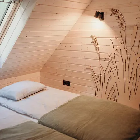 Zatoka Bielika Glamping דירה Sielsko