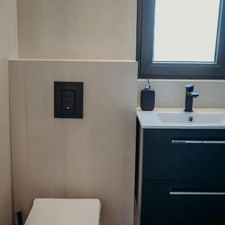 Zatoka Bielika Glamping דירה *